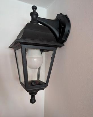 Applique da esterno IP44 E27 in plastica