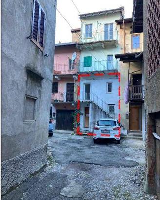 Immobile in asta di 96 m² con 3 locali a Besano