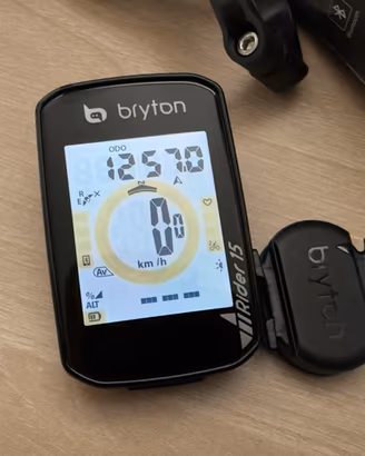 Bryton Rider 15C + Sensore di cadenza + Accessori