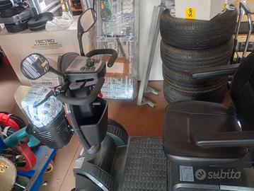Quadriciclo  elettrico 