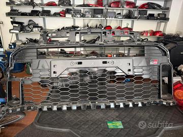 Griglia anteriore Yaris GR
