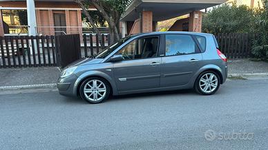 Renault scenic 1.6 16v benzina gpl