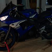 Yamaha R6