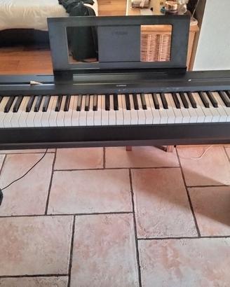 Pianoforte digitale Yamaha P-45 
