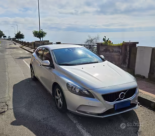 Volvo V40 D2 2.0 120cv - Cinghia Fatta