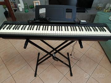 Pianoforte digitale Roland FP 10 