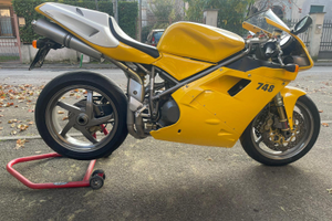 Ducati 748 r