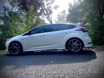 Ford focus st-line
