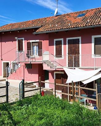 CASA SEMINDIPENDENTE A VAL DELLA TORRE
