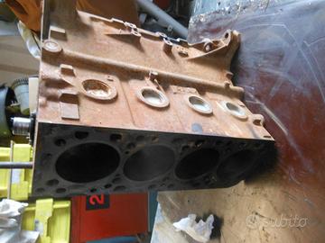 Pezzi motore fiat ritmo diesel