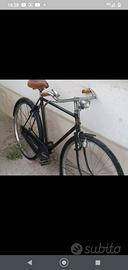 bianchi nera anni 50/60 piu bici comune