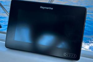 Raymarine Axiom+ 7 Chartplotter GPS 7" LightHouse3