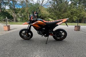 KSR Moto Generic Trigger SM 125 Motard ( 2020)