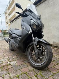 Yamaha XMAX 125 abs