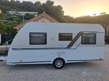 Caravan knaus sport 450fu 4 posti letto