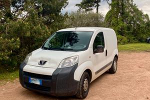 Furgone bipper peugeot