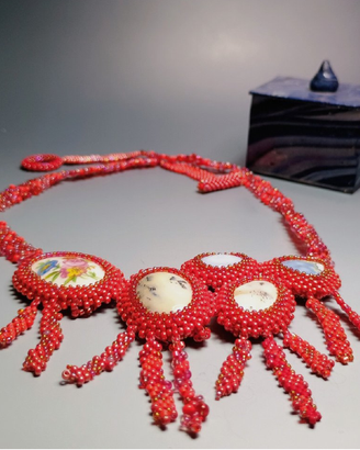 COLLANA ARTIGIANALE IN MICROPERLE DI VETRO