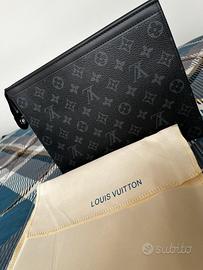 Pochette Louis Vuitto
