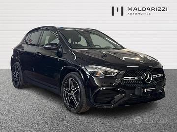 MERCEDES-BENZ GLA 200 d AMG Line Premium auto