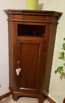 Angoliera arte povera