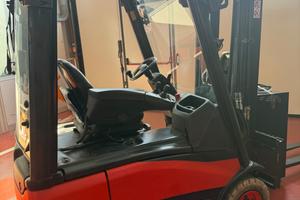 Muletti carrelli elevatori