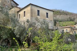 CASA INDIPENDENTE A CASTELLABATE