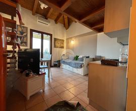 2 LOCALI A DESENZANO DEL GARDA