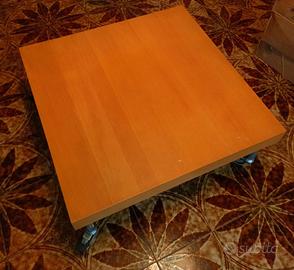 TAVOLINO BASSO IKEA