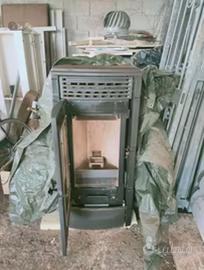 Stufa a pellet ravelli