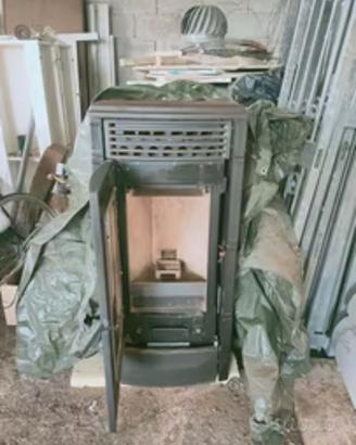 Stufa a pellet ravelli