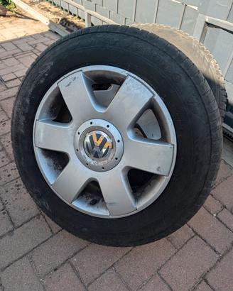  n°2 cerchi in lega VW 195/65R15