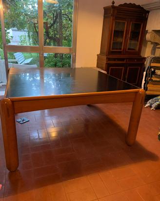 Tavolo da pranzo