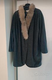 cappotto donna con colletto pelliccia 