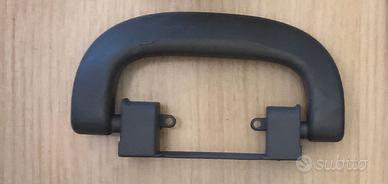 Ricambi valigia rigida Roncato. Maniglia