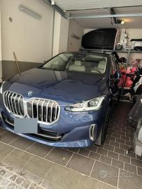 BMW Active Tourer 218d Luxury tetto panoramico