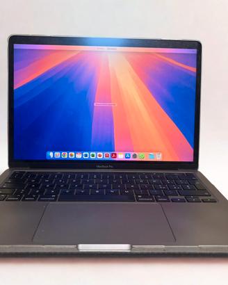 MacBook Pro 13” Apple M1 (2020) – 16GB RAM – 256GB