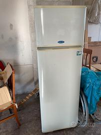 Frigorifero e mobili camera