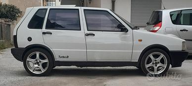 Fiat uno turbo diesel prezzo tratt