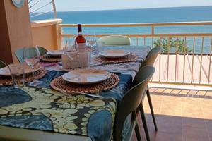 Alloggio fronte mare,