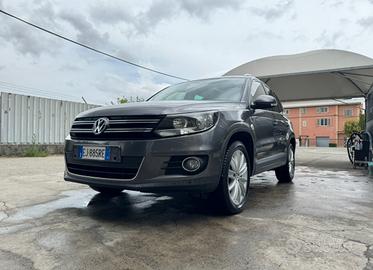 VOLKSWAGEN Tiguan 1ª serie - 2011