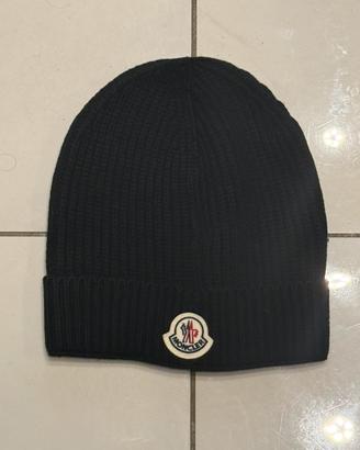 Cappello Moncler nero in lana con logo