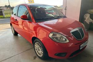 Lancia Ypsilon 1.2 Oro