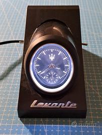 Maserati Levante orologio da tavolo
