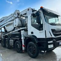 Iveco trakker cifa32