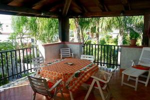 Villetta singola Agnone Fortezza 300 mt dal mare