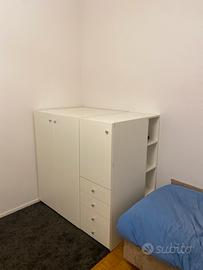 Armadio (con possibilità di aggiungere letto sopra