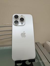 iPhone 15 Pro - 128GB Bianco