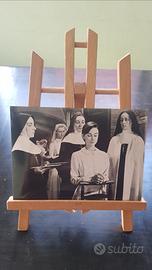 Foto dal set "Storia di una suora" Audrey Hepburn