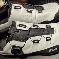 Scarpe gravel - MTB  Fizik Terra Atlas grigio nero