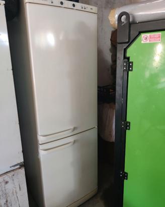 Frigorifero con congelatore bosch
